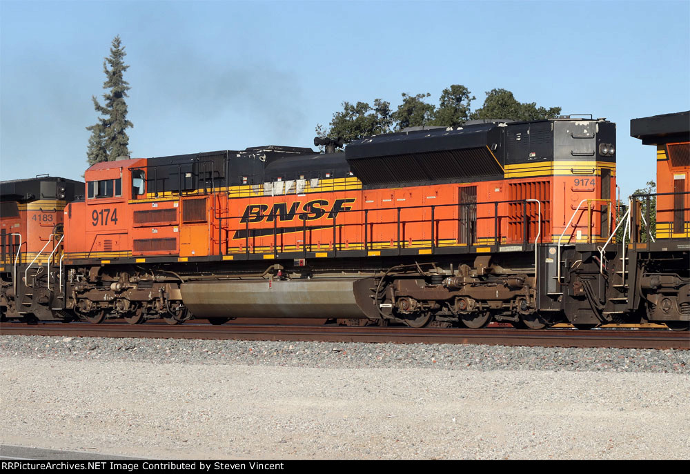 BNSF #9174